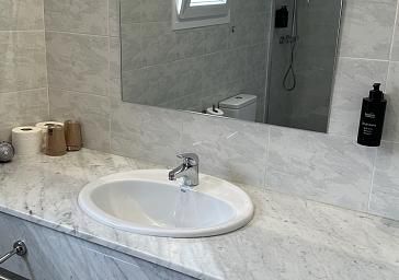 CHAMBRE POUR QUATRE
