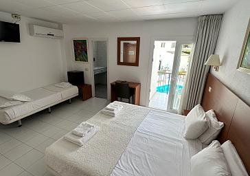 CHAMBRE TRIPLE