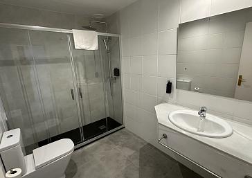 QUINTUPLE ROOM (FAMILY ROOM)