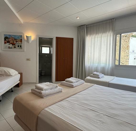 HABITACIÓN CUÁDRUPLE
