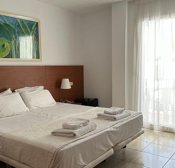 HABITACIÓN DOBLE