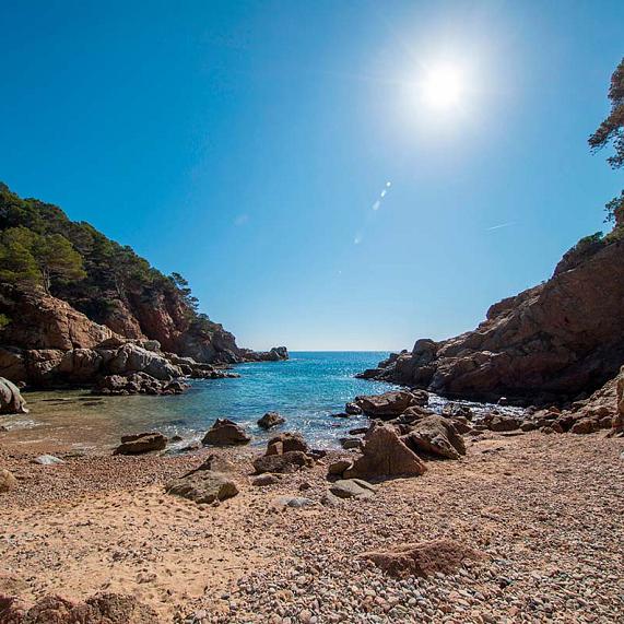 Cala Morisca: un rincón de privacidad y paz